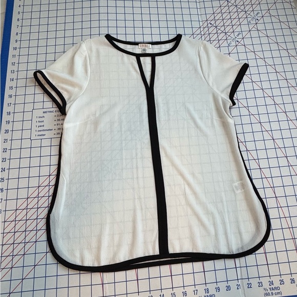 Spense White Blouse with Black Trim, Cap Sleeves - Picture 12 of 13